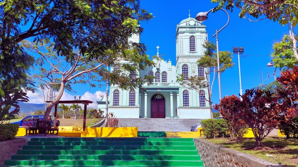 iglesia catolica de sarchi